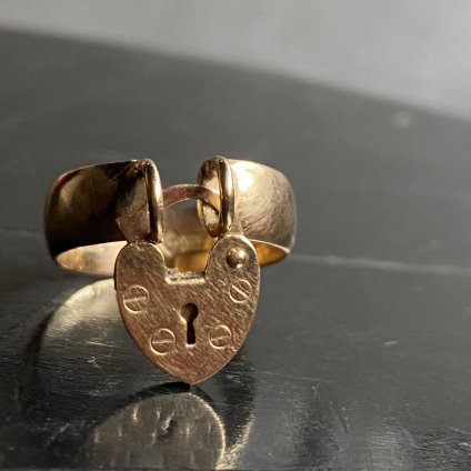 c.1897 9K Heart Padlock Ring 1897ǯ 9K ϡ ѥɥå 󥰡