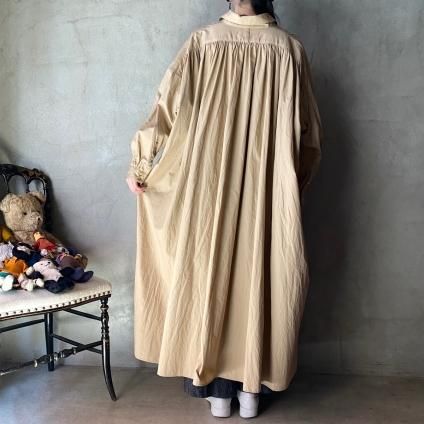 suzuki takayuki weather cloth shirt(スズキタカユキ ウェザークロスシャツ)Beige - JeJe PIANO ONLINE BOUTIQUE 神戸のアンティーク時計,ジュエリー,ファッション専門店 suzuki takayuki weather cloth shirt(スズキタカユキ ウェザークロスシャツ)Beige - JeJe PIANO ONLINE BOUTIQUE 神戸のアンティーク時計,ジュエリー,ファッション専門店