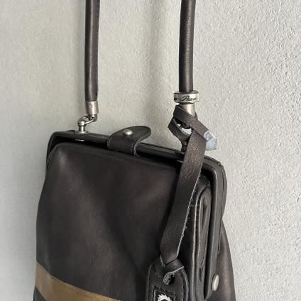 m*i様 【新品】CHRISTIAN PEAU ショルダー　ブラック CHRISTIAN PEAU クリスチャンポー 2way レザー ショルダー