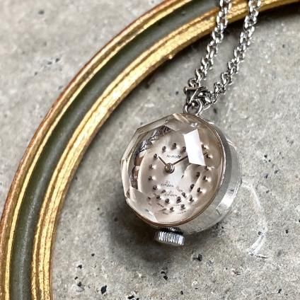 CITIZEN（シチズン）Pendant Watch カットガラス 裏面スケルトン