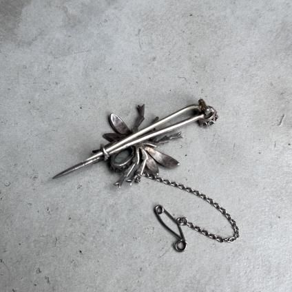 Victorian Silver Cat's Eye Fly Brooch（ヴィクトリア時代