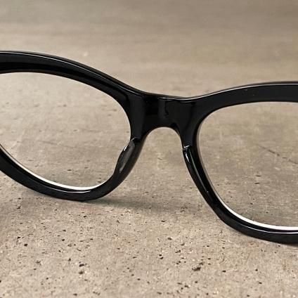 60's FRANCE Fox Frame(フォックス メガネフレーム)Black & White- JeJe PIANO ONLINE BOUTIQUE 神戸のアンティーク時計,ジュエリー,ファッション専門店 60's FRANCE Fox Frame(フォックス メガネフレーム)Black & White- JeJe PIANO ONLINE BOUTIQUE 神戸のアンティーク時計,ジュエリー,ファッション専門店