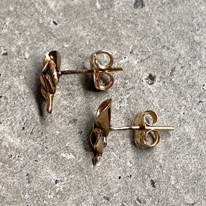 ơ 9K  ꡼ åɥԥ9KYG Leaf Earrings