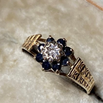 ơ 9K  ե  󥰡9KYG Sapphire Diamond Ring