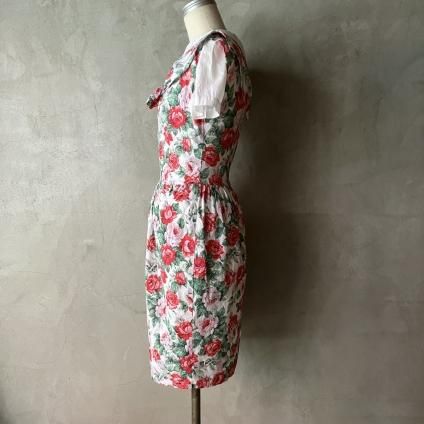<img class='new_mark_img1' src='https://img.shop-pro.jp/img/new/icons38.gif' style='border:none;display:inline;margin:0px;padding:0px;width:auto;' />20OFF1970ǯ ե Х Ρ꡼  ɥ쥹Vintage France Rose Pattern Tight Dress