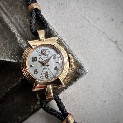アンティーク 気付く 機械式 懐中時計 ELGIN 14金無垢ケース アンティーク 気付く 機械式 懐中時計 ELGIN 14金無垢ケース