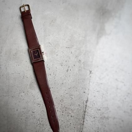 YSL(イブ・サンローラン)レクタンギュラーケース ブラウン YSL(イブ・サンローラン)レクタンギュラーケース ブラウン