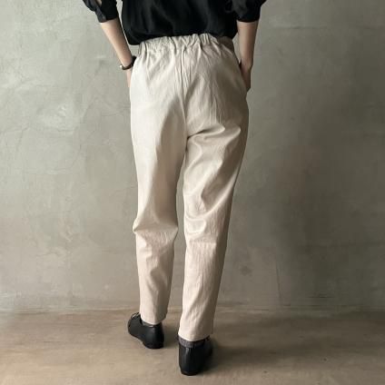 suzuki takayuki カルソンパンツ　ベージュ　新品 suzuki takayuki カルソンパンツ ベージュ 新品 - メルカリ