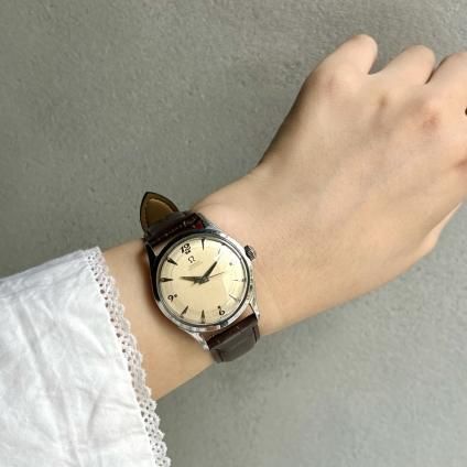 OMEGA(オメガ)ハーフローター 12・3・6・9アラビア数字 自動巻 OMEGA(オメガ)ハーフローター 12・3・6・9アラビア数字 自動巻
