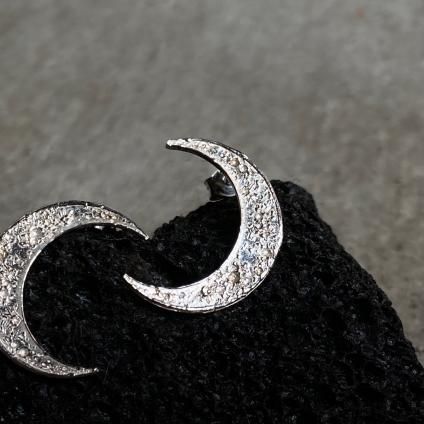 momocreatura Crescent Moon Earrings（三日月ピアス 燻し