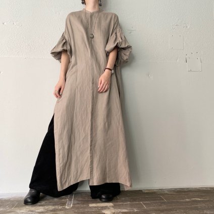 <img class='new_mark_img1' src='https://img.shop-pro.jp/img/new/icons38.gif' style='border:none;display:inline;margin:0px;padding:0px;width:auto;' />20OFFsuzuki takayuki  puff-sleeve shirt dress ʥ業 ѥե꡼֥ĥɥ쥹Rose Grey