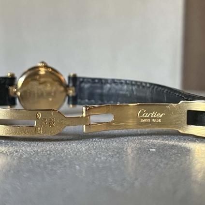 Cartier MINI VENDOME (カルティエ ミニ ヴァンドーム) 18KYG ダイヤモンド3石 18KYG純正バックル 箱付- JeJe PIANO ONLINE BOUTIQUE 神戸のアンティーク時計,ジュエリー,ファッション専門店 Cartier MINI VENDOME (カルティエ ミニ ヴァンドーム) 18KYG ダイヤモンド3石 18KYG純正バックル 箱付- JeJe PIANO ONLINE BOUTIQUE 神戸のアンティーク時計,ジュエリー,ファッション専門店