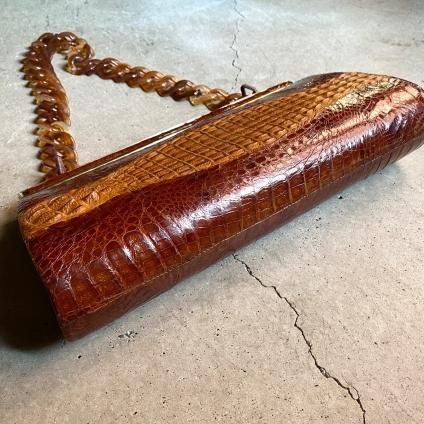 ơ ޥ ХåVintage Caiman Shoulder Bag