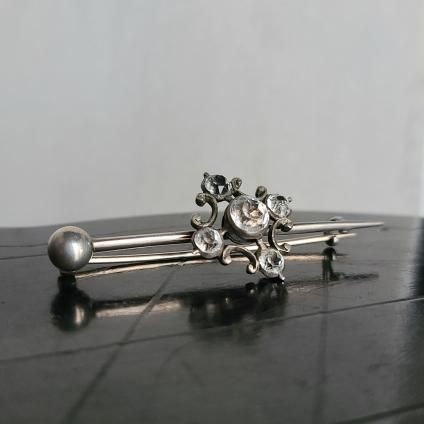 1900 - 1920年代 シルバー ガラス バー ブローチ（Silver Glass
