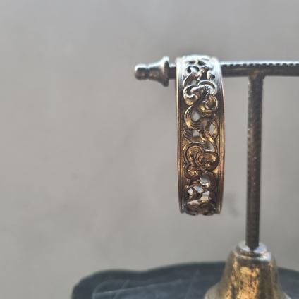 ヴィンテージ 真鍮 バングル(Vintage Brass Bangle )- JeJe ヴィンテージ 真鍮 バングル(Vintage Brass Bangle )- JeJe