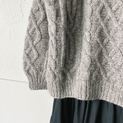 ơ  ϥɥ˥åȡVintage Aran Pattern Hand Knit
