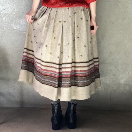 ե ơ  ȡFrance Vintage Wool Skirt