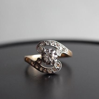 1900 - 1920's 18 ȥ꡼ ɥ󥰡18KYG Asymmetric Diamond Ring