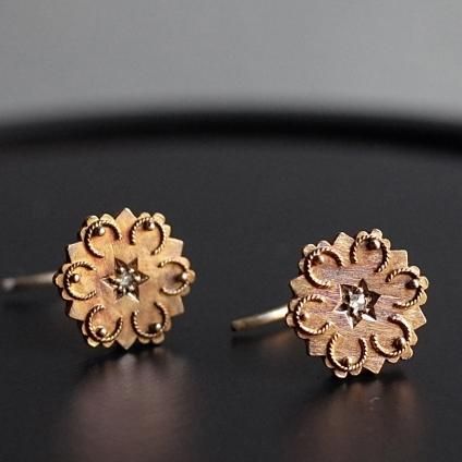 15  ե ԥ15KYG Diamond Flower Earrings
