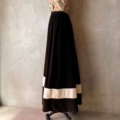 <img class='new_mark_img1' src='https://img.shop-pro.jp/img/new/icons38.gif' style='border:none;display:inline;margin:0px;padding:0px;width:auto;' />20%OFFU.S. ơ ٥٥å ե쥢 ȡ Vintage Velvet Flare Skirt 