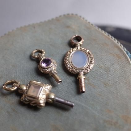 ȥꥢ  Victorian Pocket Watch Key˥륻ɥˡ