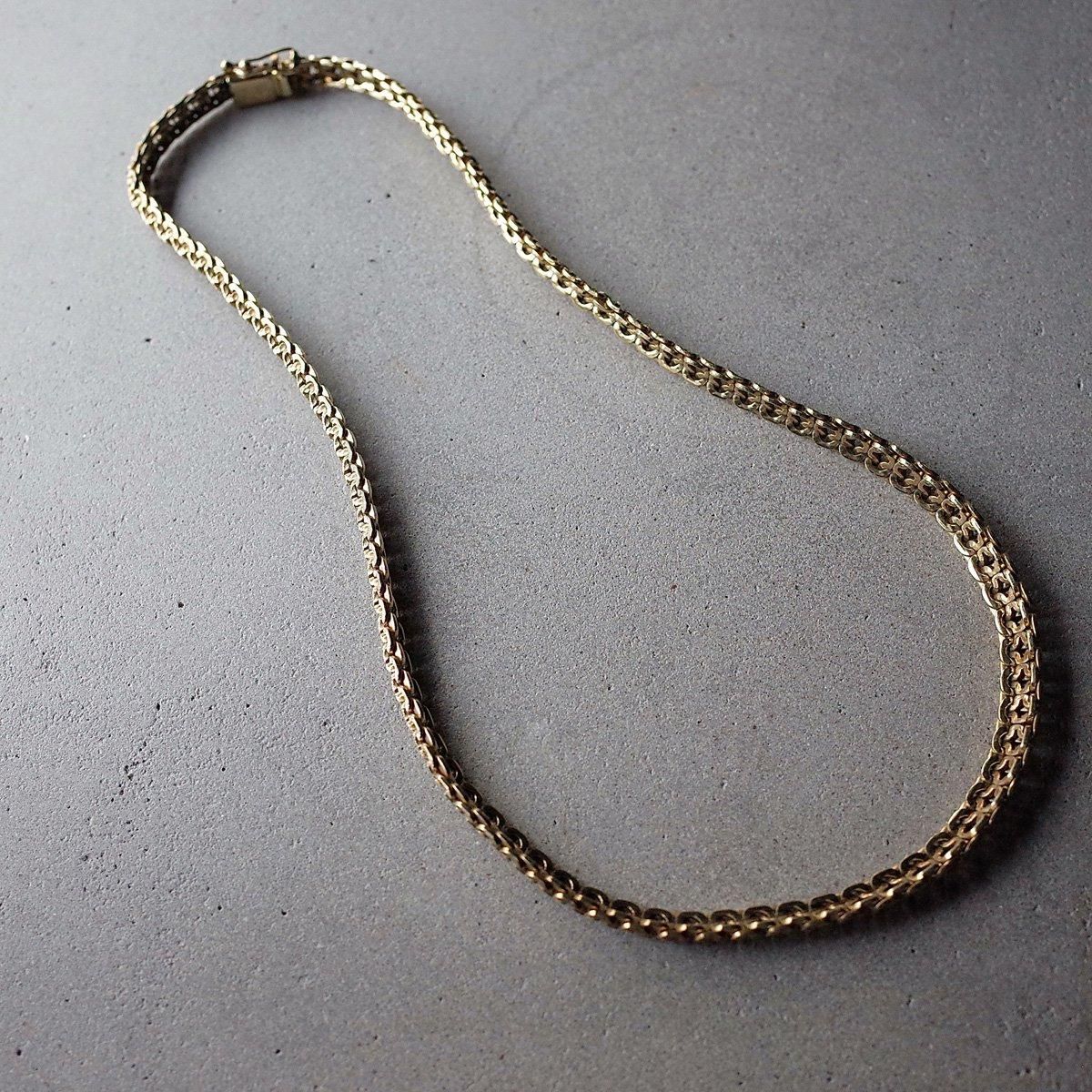 ヴィンテージ シルバーギルト ネックレス(Vintage Silver-gilt Necklace)- JeJe PIANO ONLINE BOUTIQUE 神戸のアンティーク時計,ジュエリー,ファッション専門店 ヴィンテージ シルバーギルト ネックレス(Vintage Silver-gilt Necklace)- JeJe PIANO ONLINE BOUTIQUE 神戸のアンティーク時計,ジュエリー,ファッション専門店