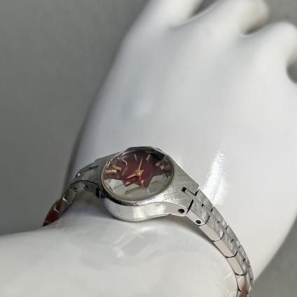 SEIKO(セイコー)赤文字盤 カットガラス オーバルケース 純正 SEIKO(セイコー)赤文字盤 カットガラス オーバルケース 純正