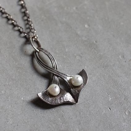 ơ С ѡ ꡼ ͥå쥹Vintage Silver Pearl Leaf NecklaceDead Stock