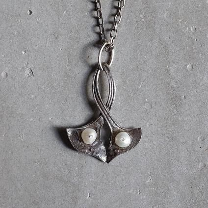 ơ С ѡ ꡼ ͥå쥹Vintage Silver Pearl Leaf NecklaceDead Stock