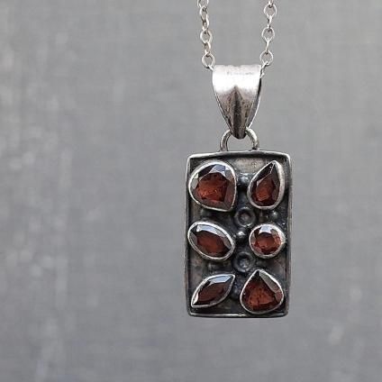 ơ ͥå С ץ졼 ͥå쥹Vintage Garnet Silver Plate Necklace