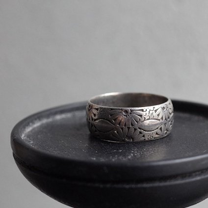 1971ǯ С   1971 Silver Flower Design Ring