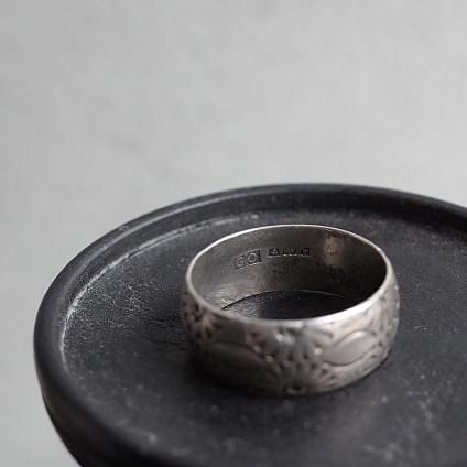 1971ǯ С   1971 Silver Flower Design Ring