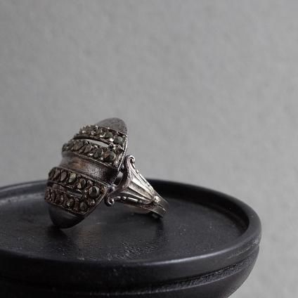 1930ǯ ͡ߥåȥ졼 ᥿ ޡ 饤  1930's Vintage Rene Mittler Metal Marcasite Line Ring