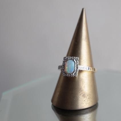 ơ 18 ѡ  Ĺ 󥰡Vintage 18K Opal Diamond Rectangle Ring