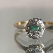 롦ǥ 18 ץ   (Art Deco 18K Pt Emerald Diamond Ring