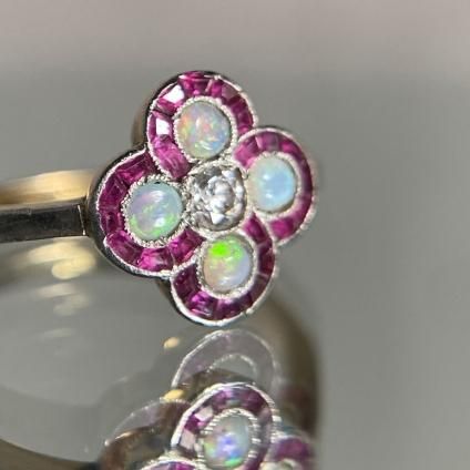 롦ǥ 18 ӡ ѡ  С 󥰡Art Deco 18K Ruby Opal Diamond Clover Ring