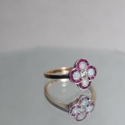 롦ǥ 18 ӡ ѡ  С 󥰡Art Deco 18K Ruby Opal Diamond Clover Ring