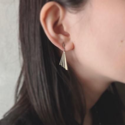 ơ 9  󥰥ԥ9KYG Swing Earrings