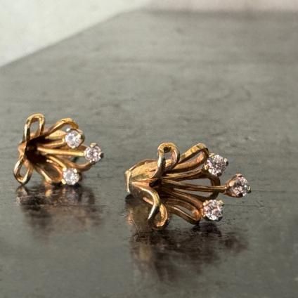 ơ 9 ե ԥ9KYG Flower Earrings