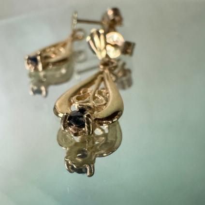 ơ  ե 󥰥ԥYG Sapphire Earrings