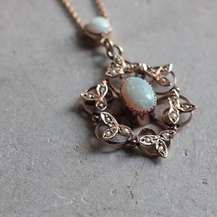 9 ѡ ɥѡ  饹 ڥȡEarly 20th 9K Opal Seed Pearl Cluster Pendant