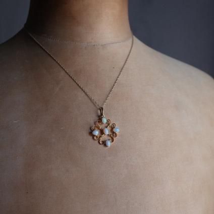 9 ѡ С ڥȡEarly 20th 9K Opal Pendant
