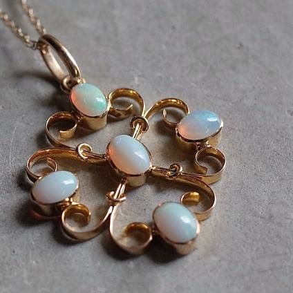 9 ѡ С ڥȡEarly 20th 9K Opal Pendant
