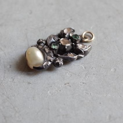 硼 С    ڥȥȥåסGeorgian Silver Diamond, Emerald Natural Pearl Pendant Top 