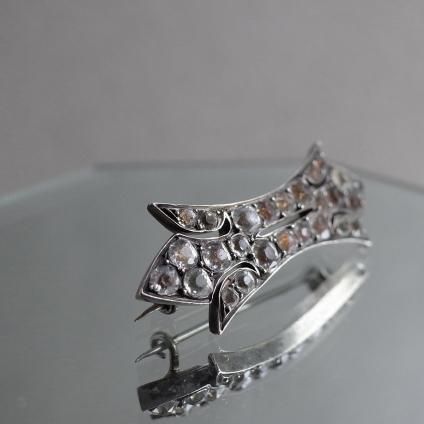 硼 - ȥꥢ С ꥢڡ ܥ ֥Georgian - Victorian Silver Clear Paste Ribbon Brooch
