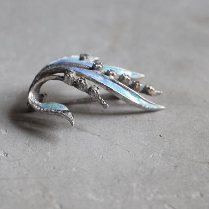 ơ С ʥڥ ޡ ꡼ ֥Vintage Silver Enamel Paint Marcasite Leaf Brooch