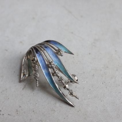 ơ С ʥڥ ޡ ꡼ ֥Vintage Silver Enamel Paint Marcasite Leaf Brooch