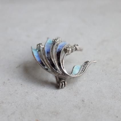 ơ С ʥڥ ޡ ꡼ ֥Vintage Silver Enamel Paint Marcasite Leaf Brooch