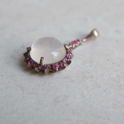 ࡼ󥹥ȡ ӡ С ڥȥȥåסEarly 20th Moonstone Ruby Silver Pendant Top