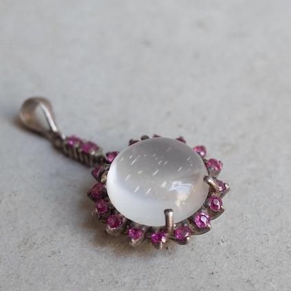 ࡼ󥹥ȡ ӡ С ڥȥȥåסEarly 20th Moonstone Ruby Silver Pendant Top